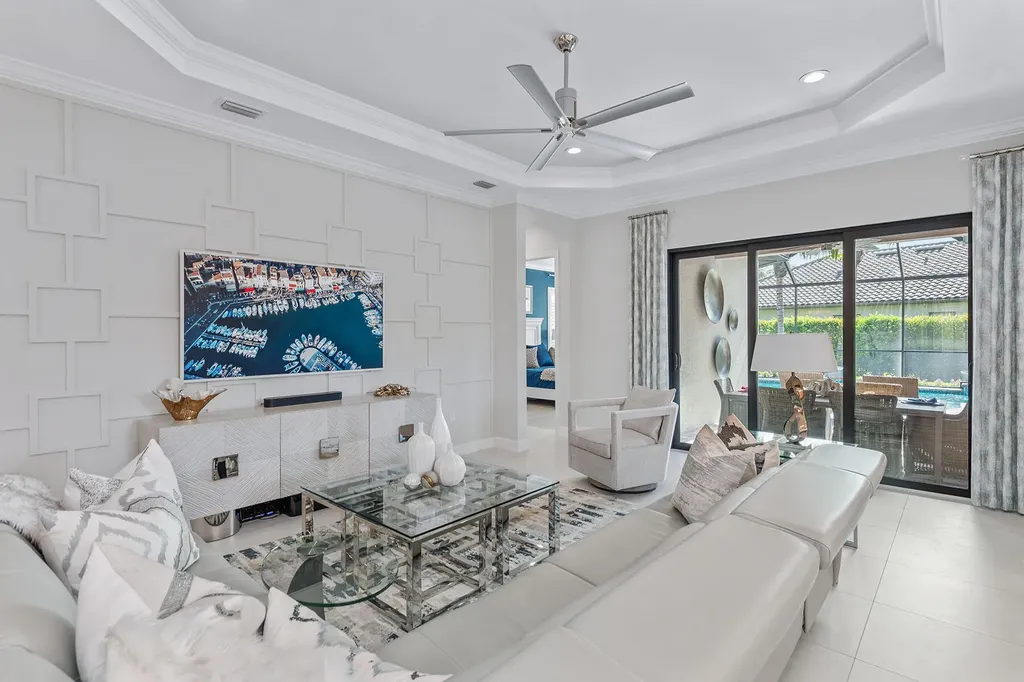 9596 Mussorie Court Naples FL 34114