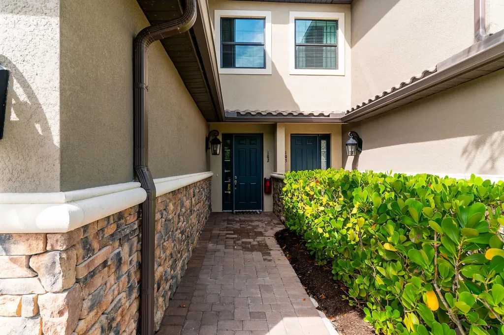 15249 Zeno Way Naples FL 34114