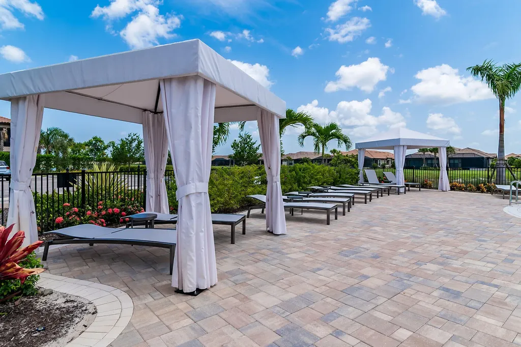 15249 Zeno Way Naples FL 34114