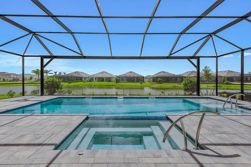 15844 Triesta Lane Naples FL 34114