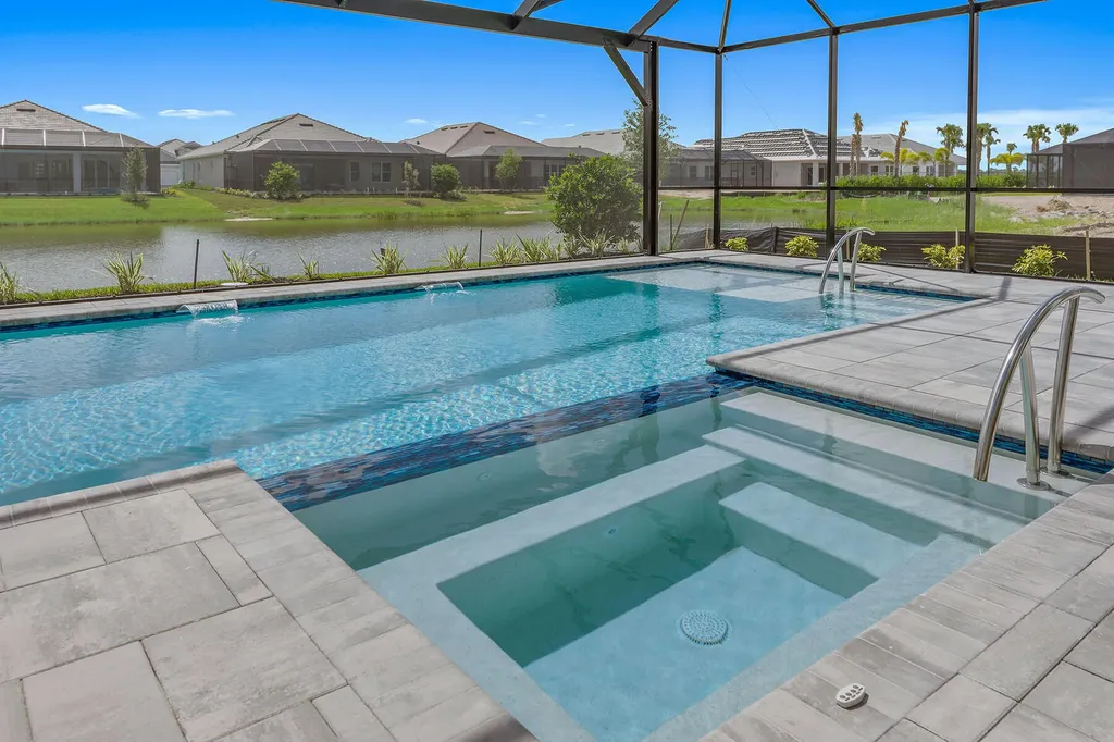 15844 Triesta Lane Naples FL 34114