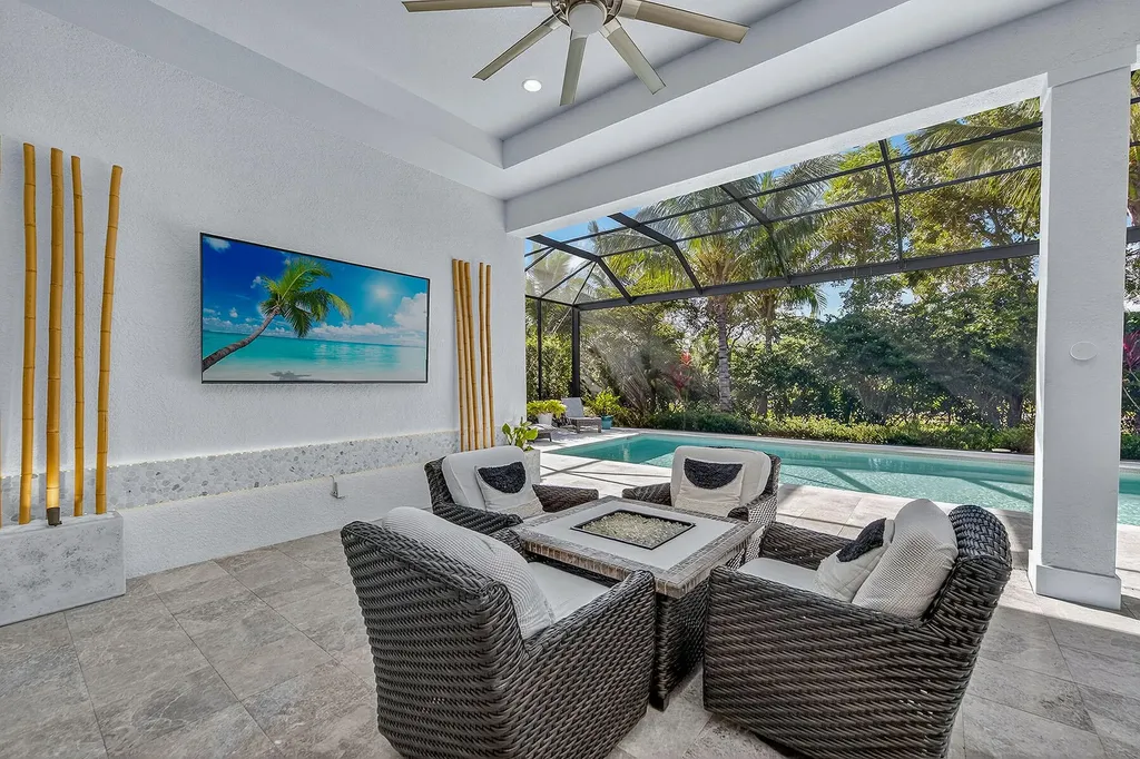 3164 Capistrano Lane Naples FL 34114