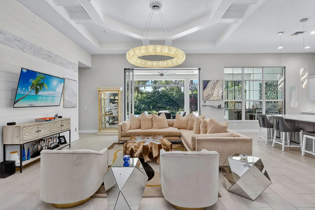 3164 Capistrano Lane Naples FL 34114