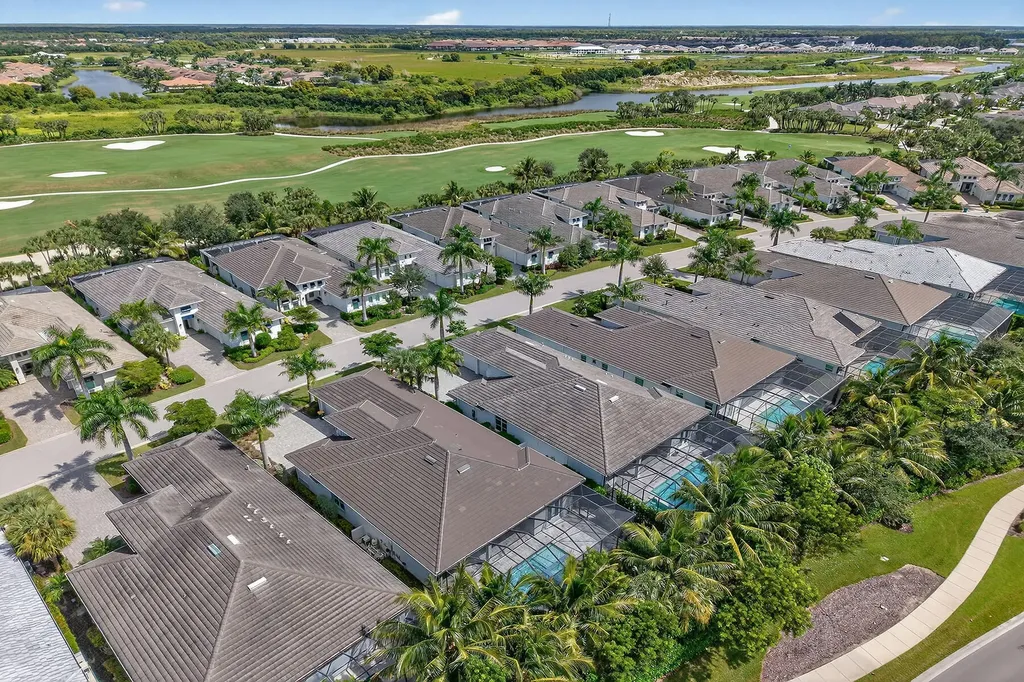 3164 Capistrano Lane Naples FL 34114