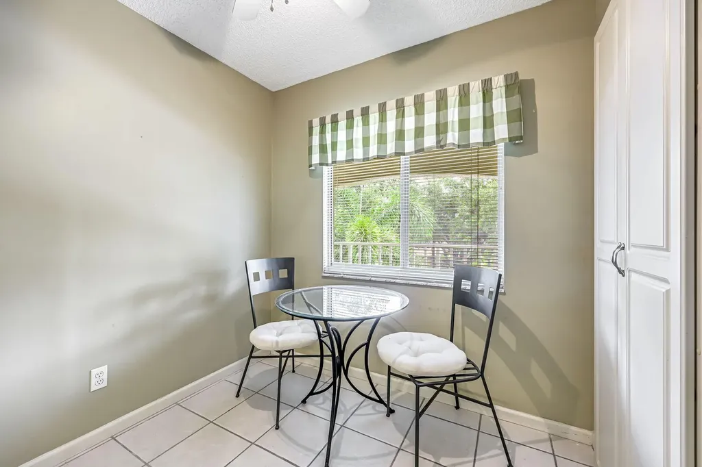 5955 Bloomfield Circle Naples FL 34112