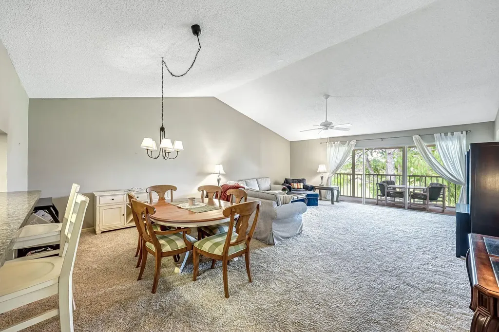 5955 Bloomfield Circle Naples FL 34112