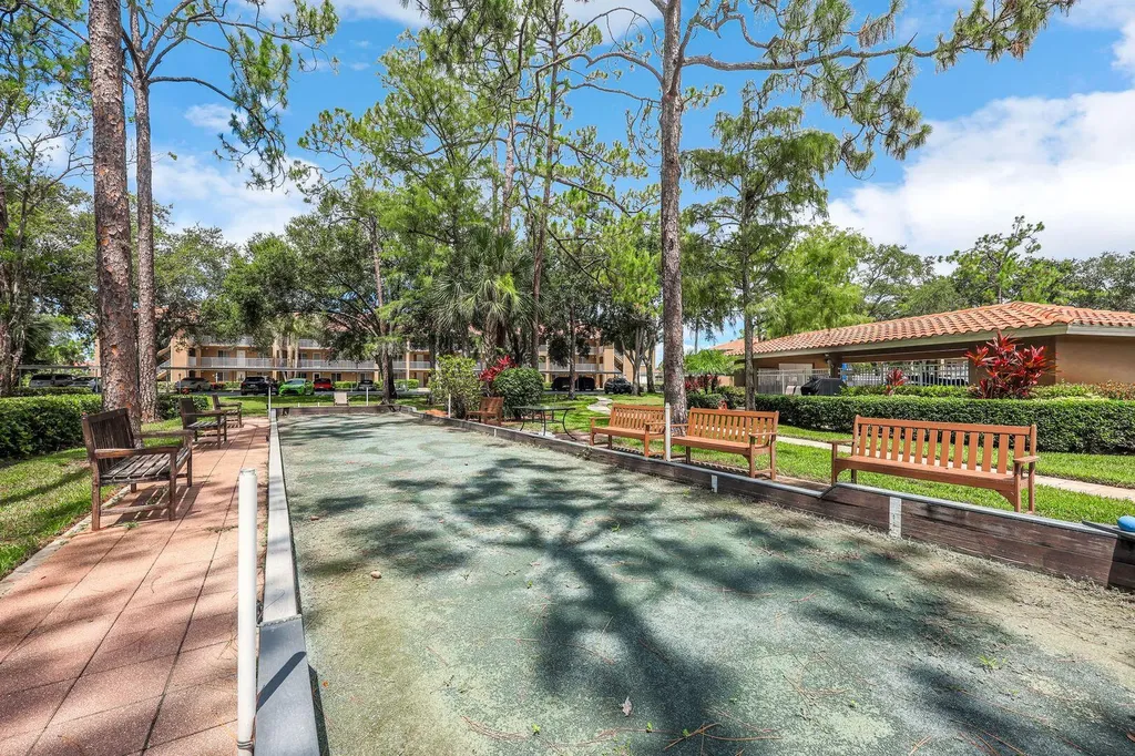 5955 Bloomfield Circle Naples FL 34112