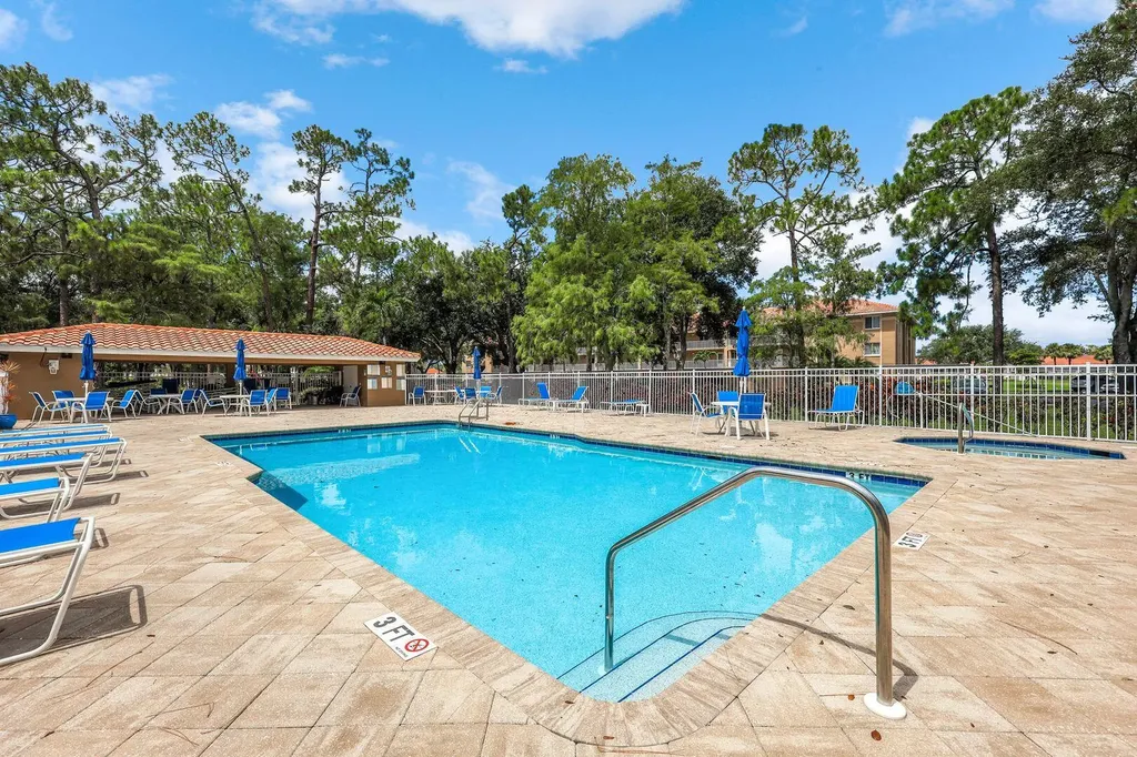 5955 Bloomfield Circle Naples FL 34112