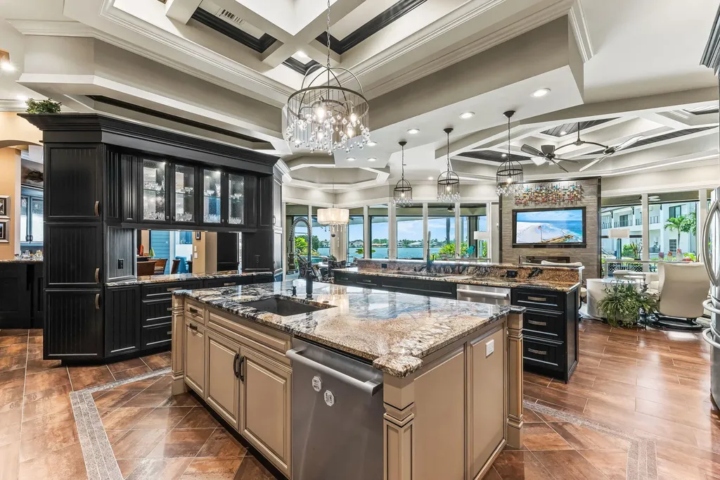 1611 Collingswood Court Marco Island FL 34145