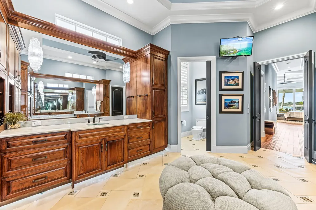 1611 Collingswood Court Marco Island FL 34145