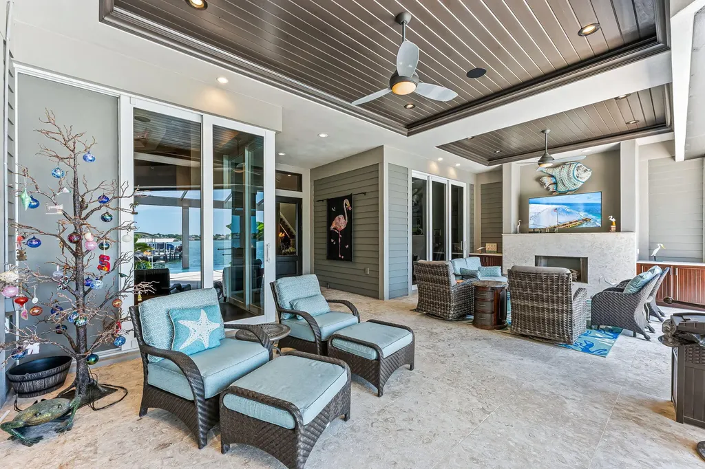 1611 Collingswood Court Marco Island FL 34145