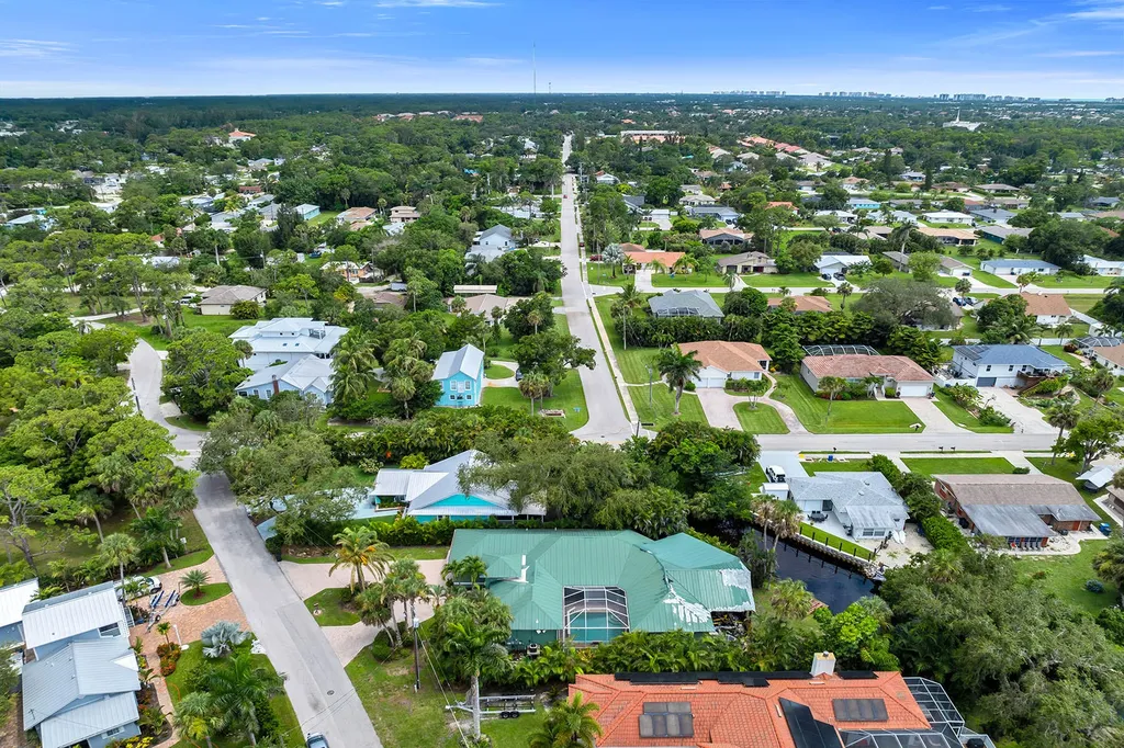 27307 Tennessee Street Bonita Springs FL 34135