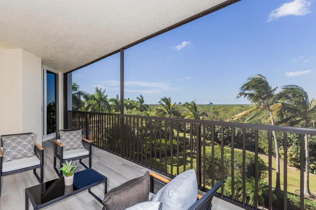 1065 Borghese Lane Naples FL 34114