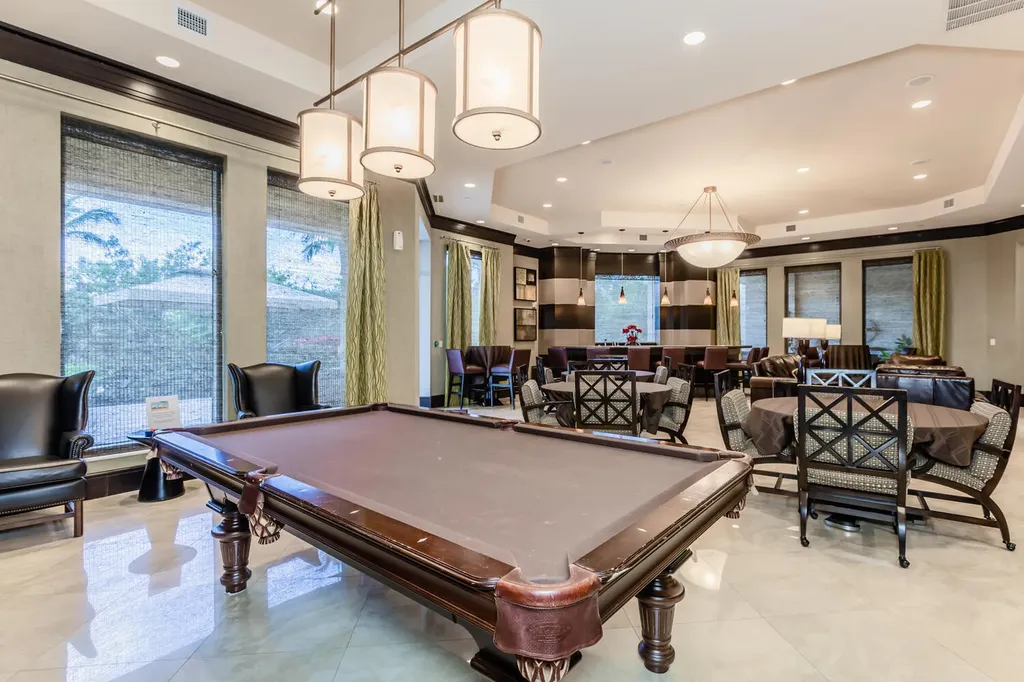 1065 Borghese Lane Naples FL 34114