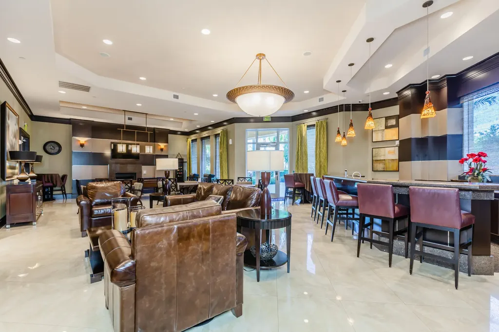 1065 Borghese Lane Naples FL 34114