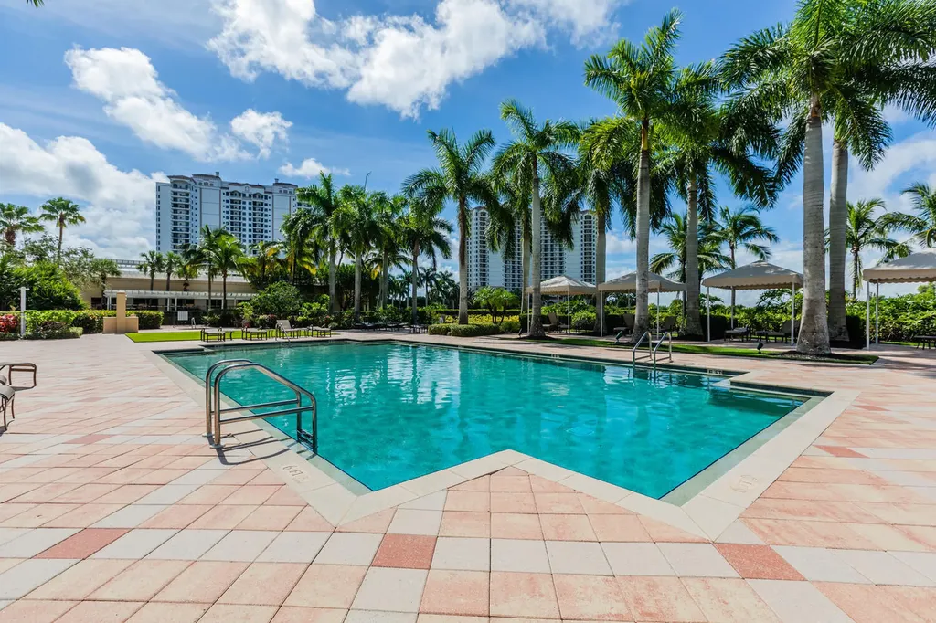 1065 Borghese Lane Naples FL 34114