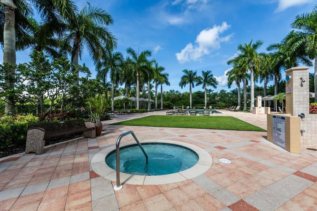 1065 Borghese Lane Naples FL 34114