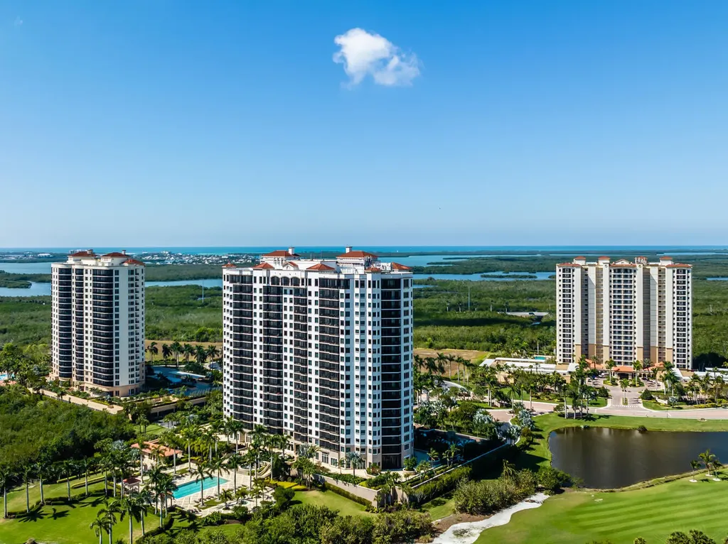 1065 Borghese Lane Naples FL 34114
