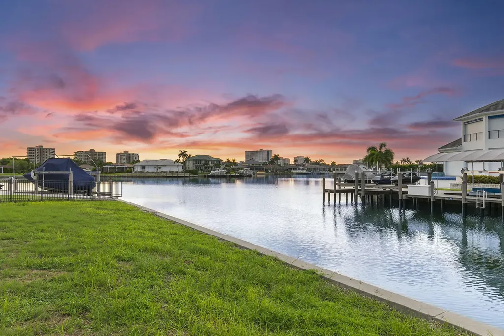 1020 Dill Court Marco Island FL 34145