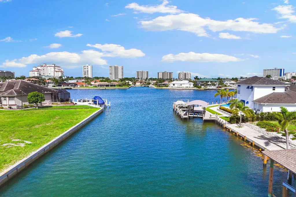 1020 Dill Court Marco Island FL 34145