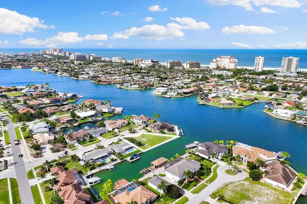 1020 Dill Court Marco Island FL 34145