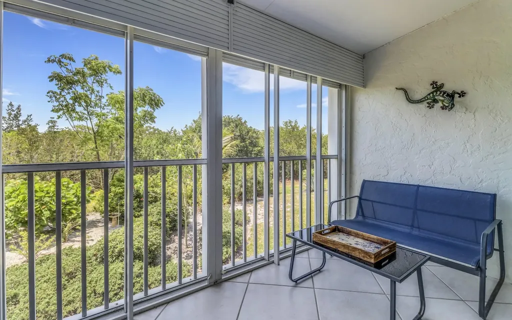 100 Stevens Landing Marco Island FL 34145