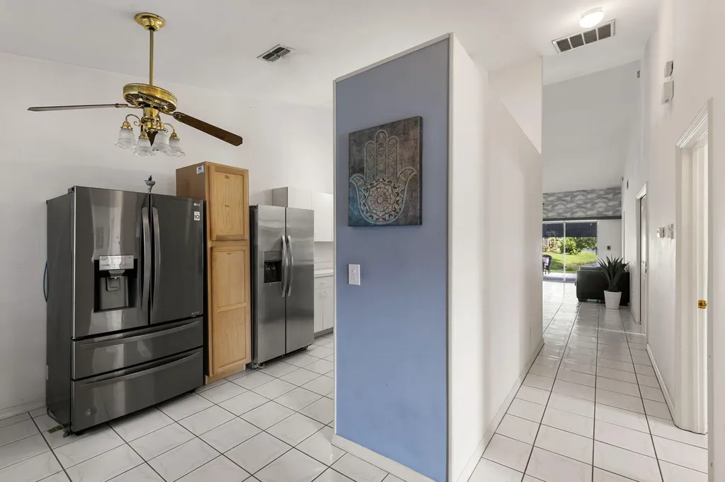 531 Saint Andrews Boulevard Naples FL 34113