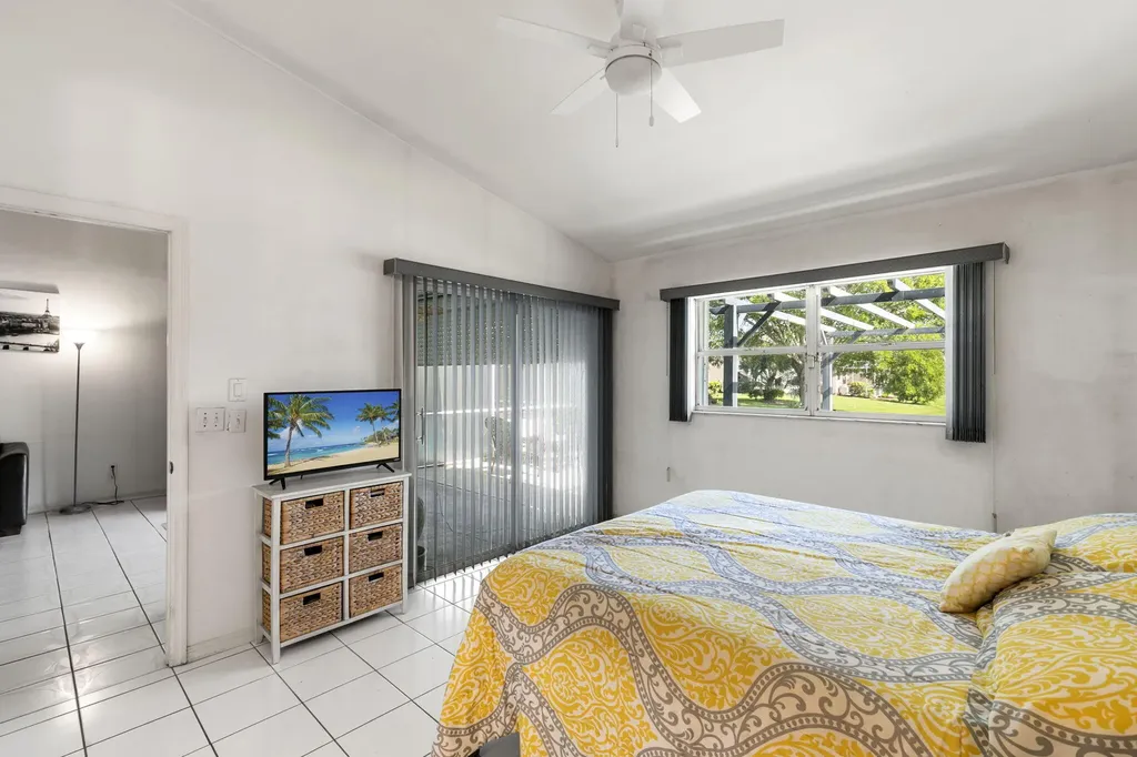 531 Saint Andrews Boulevard Naples FL 34113