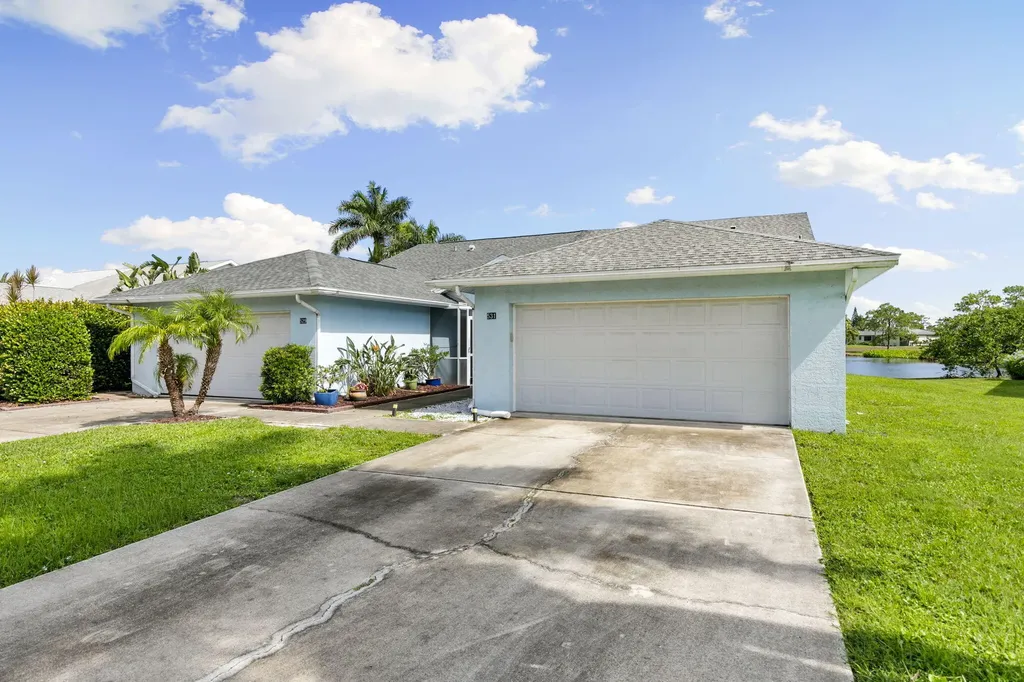 531 Saint Andrews Boulevard Naples FL 34113