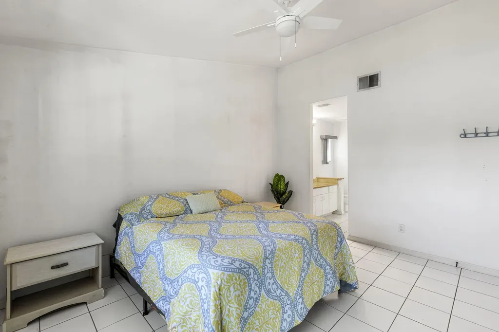 531 Saint Andrews Boulevard Naples FL 34113