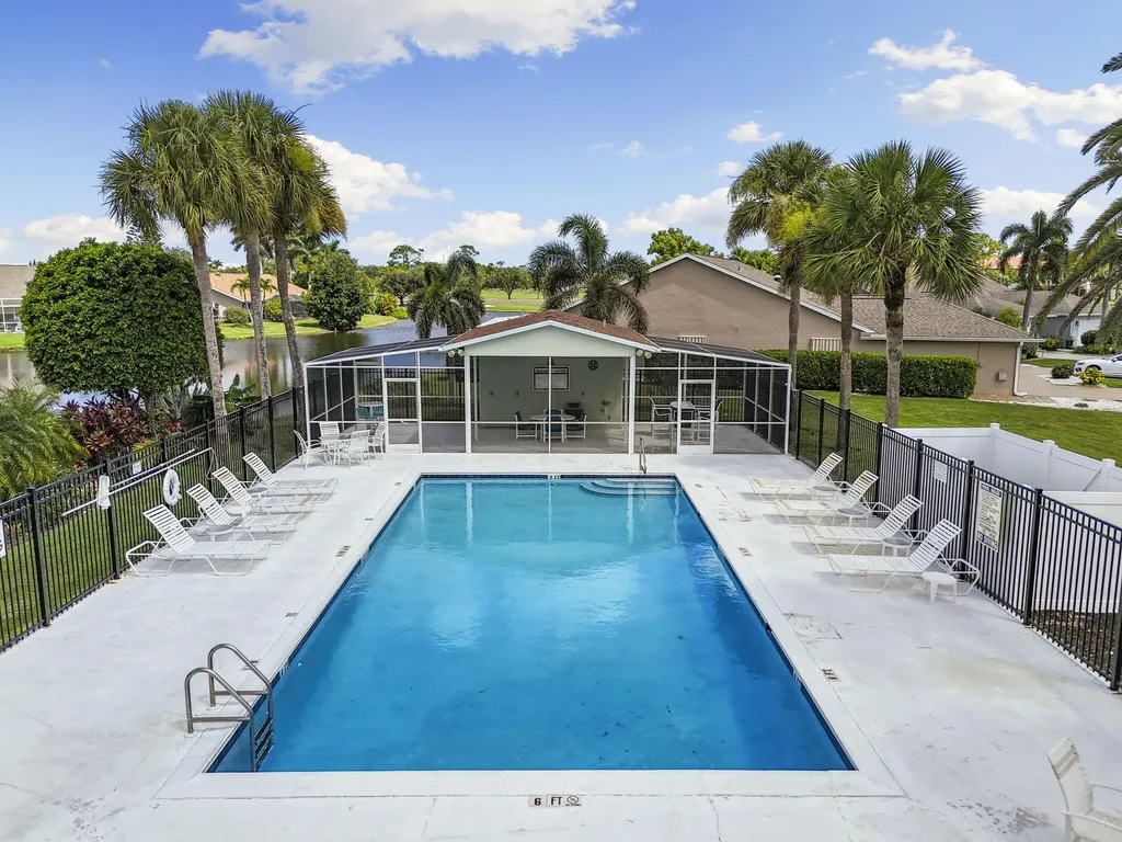 531 Saint Andrews Boulevard Naples FL 34113