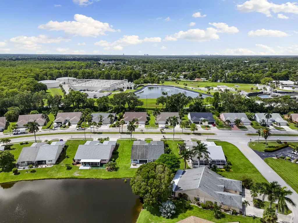 531 Saint Andrews Boulevard Naples FL 34113