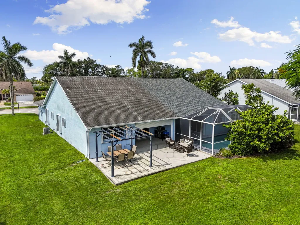 531 Saint Andrews Boulevard Naples FL 34113