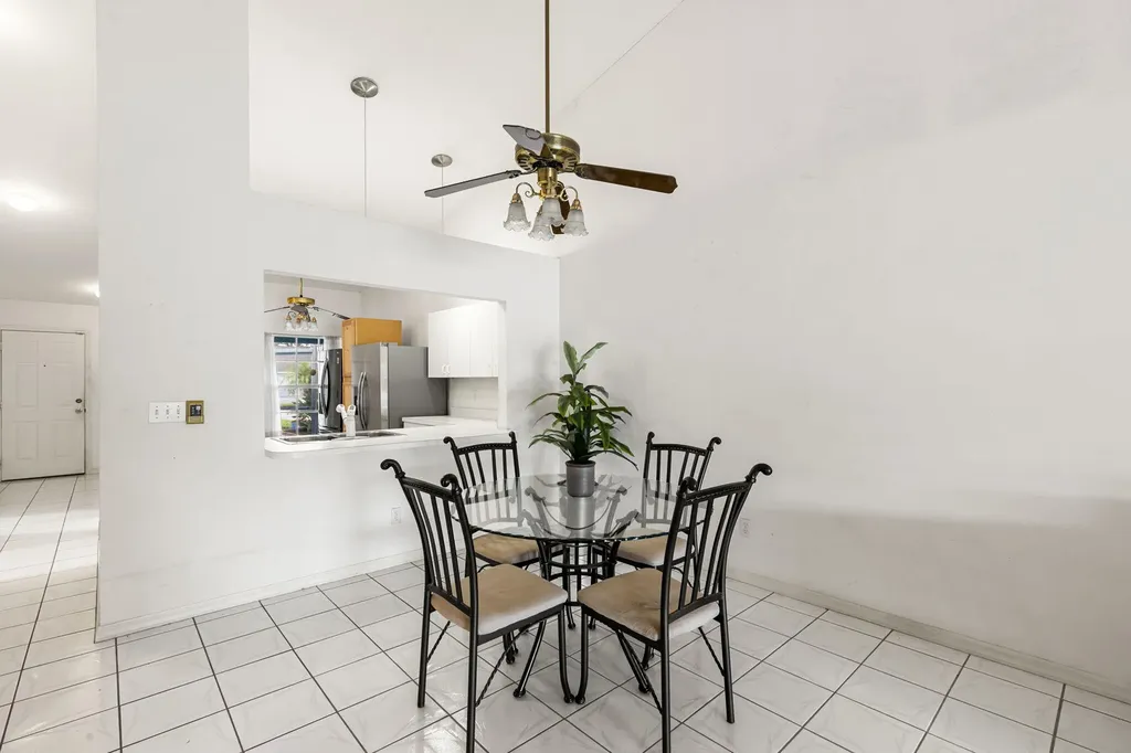 531 Saint Andrews Boulevard Naples FL 34113