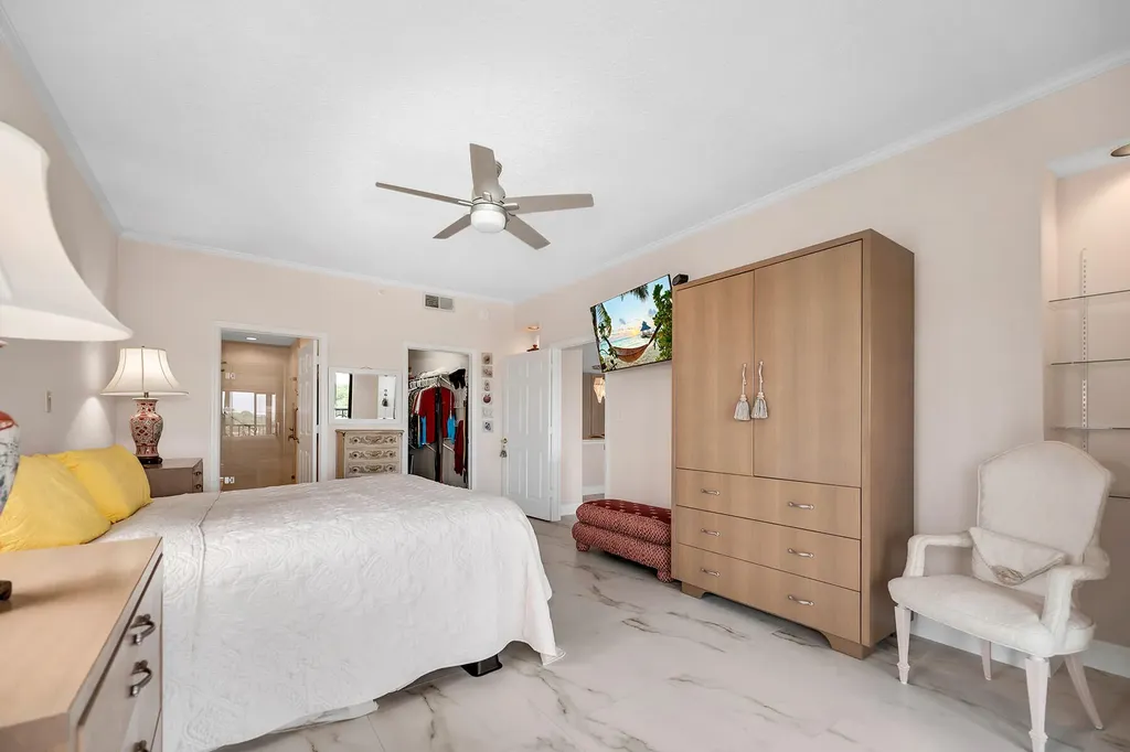 900 Arbor Lake Drive Naples FL 34110