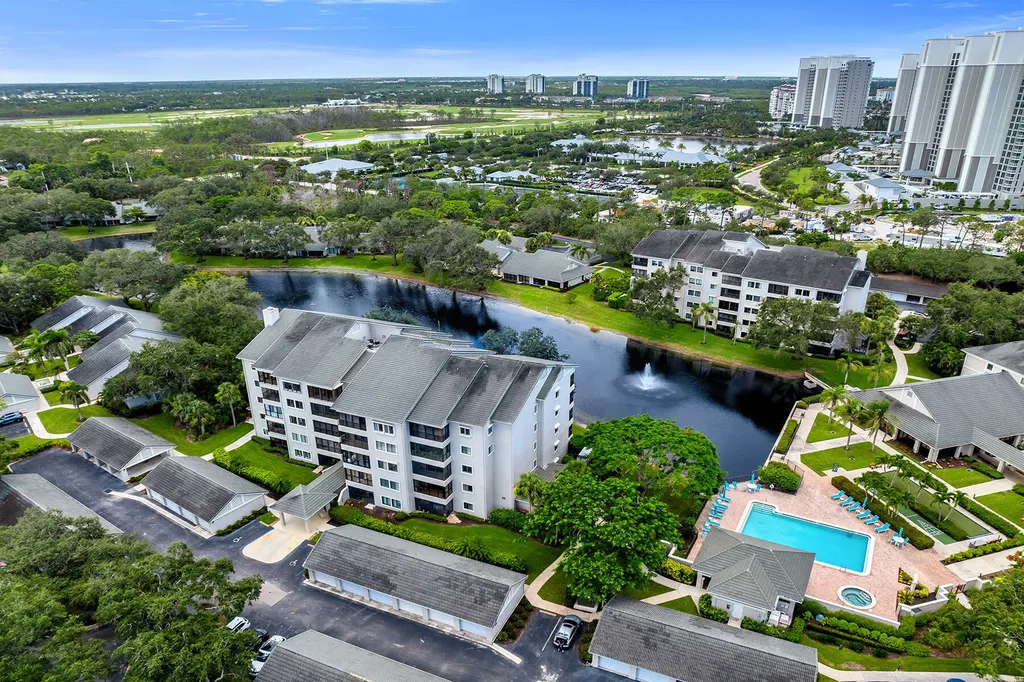 900 Arbor Lake Drive Naples FL 34110