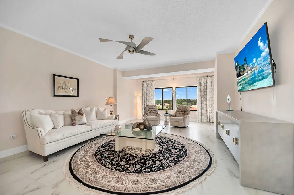 900 Arbor Lake Drive Naples FL 34110