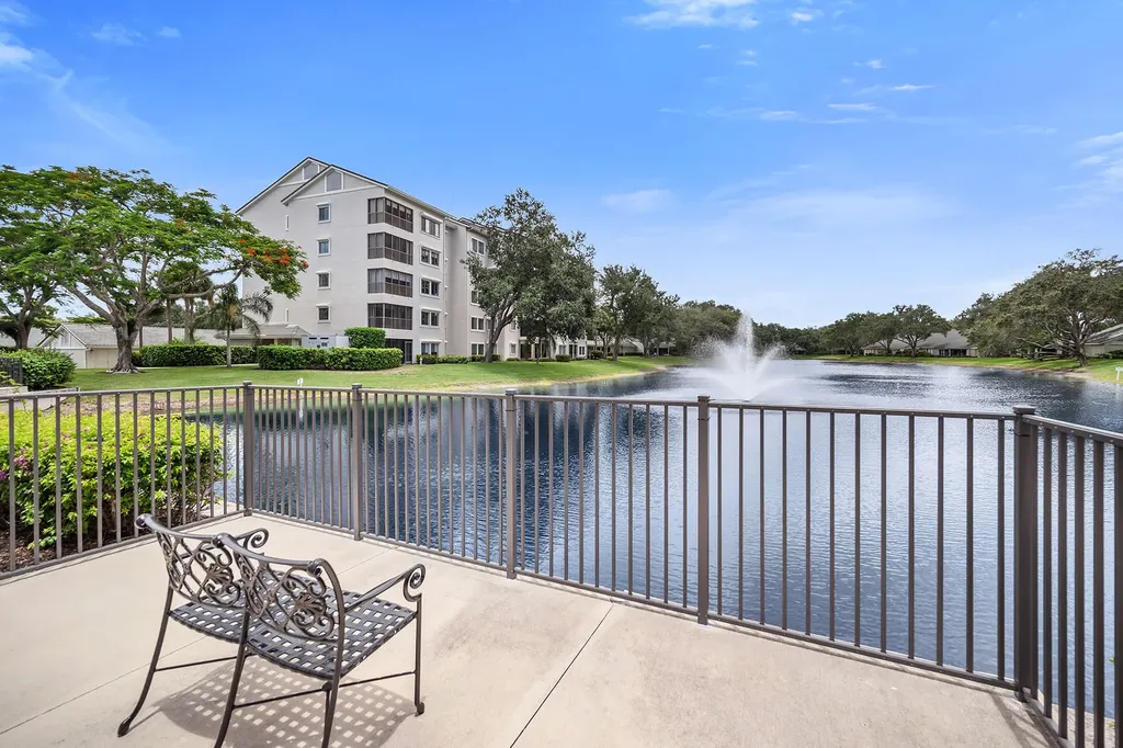 900 Arbor Lake Drive Naples FL 34110