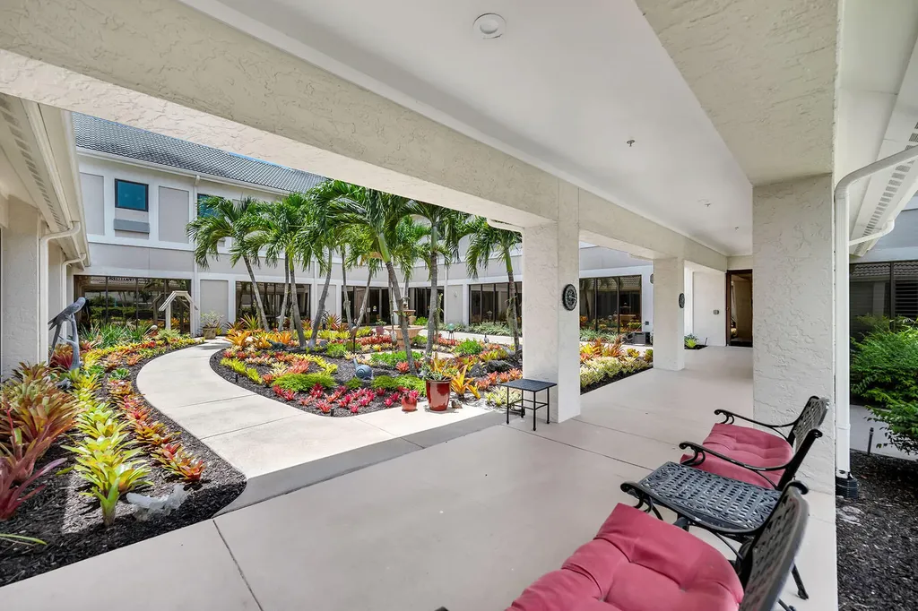 900 Arbor Lake Drive Naples FL 34110