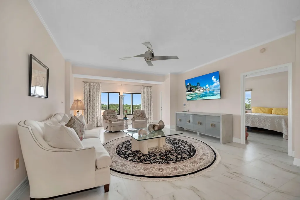 900 Arbor Lake Drive Naples FL 34110