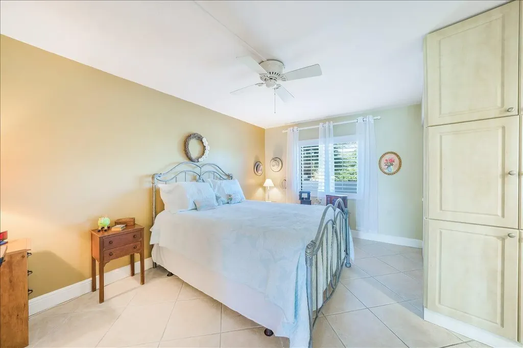1085 Bald Eagle Drive Marco Island FL 34145