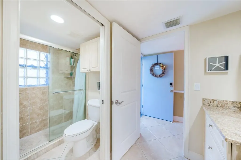 1085 Bald Eagle Drive Marco Island FL 34145