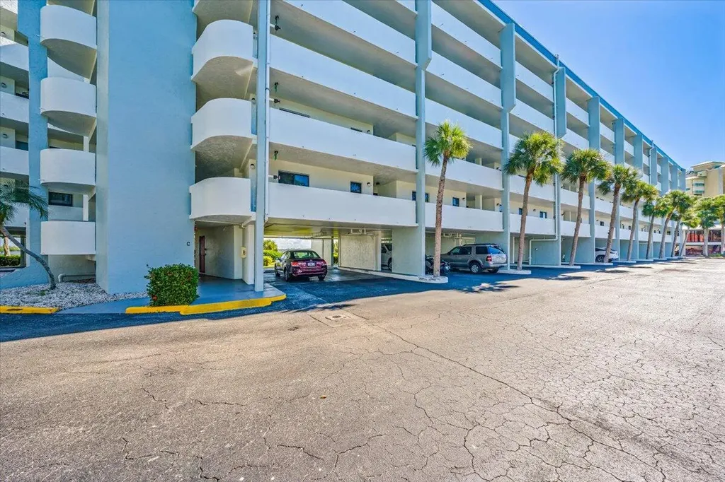 1085 Bald Eagle Drive Marco Island FL 34145