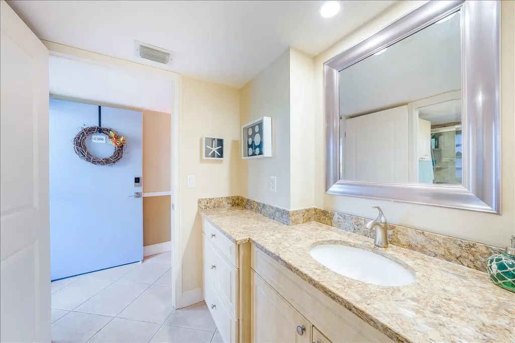 1085 Bald Eagle Drive Marco Island FL 34145