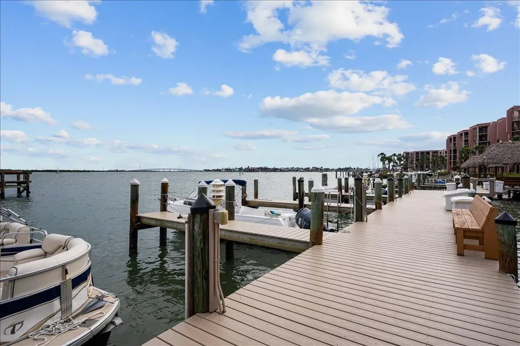 1085 Bald Eagle Drive Marco Island FL 34145