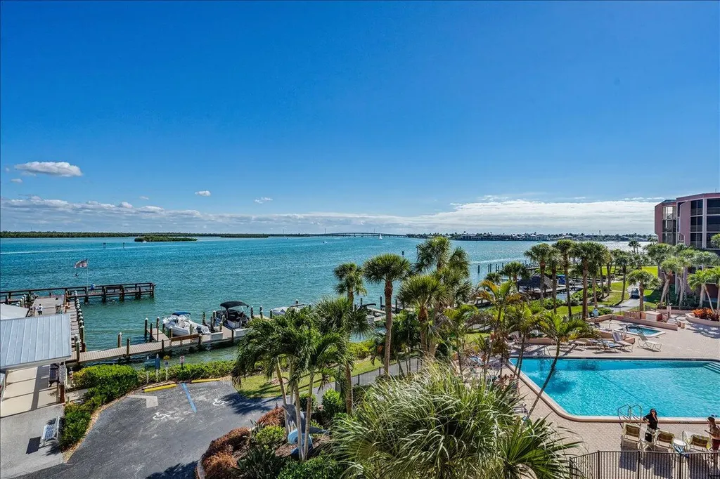 1085 Bald Eagle Drive Marco Island FL 34145