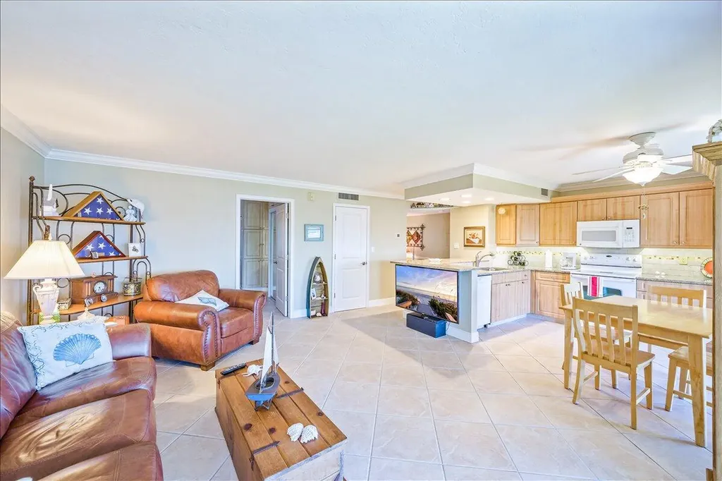 1085 Bald Eagle Drive Marco Island FL 34145