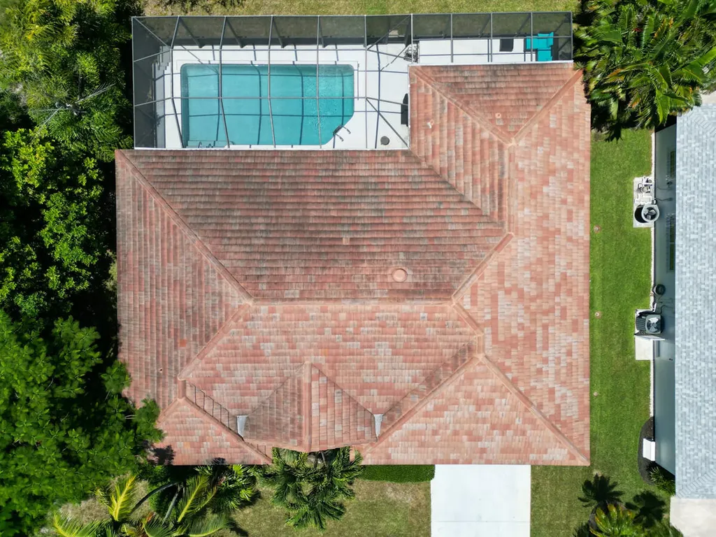 621 Diplomat Court Marco Island FL 34145