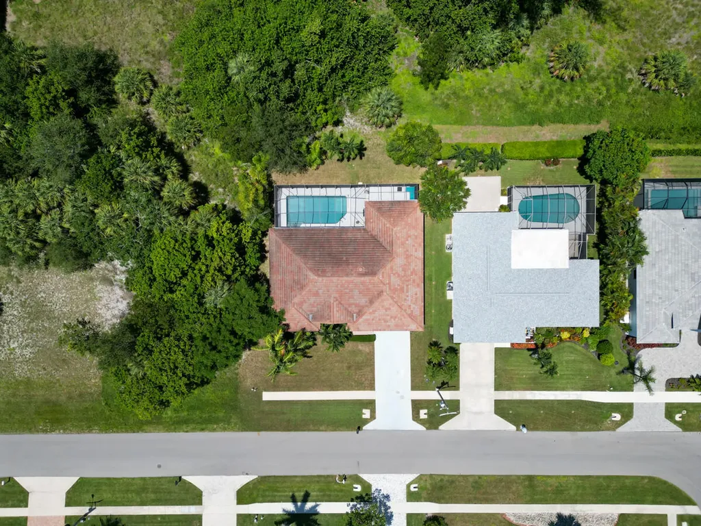 621 Diplomat Court Marco Island FL 34145