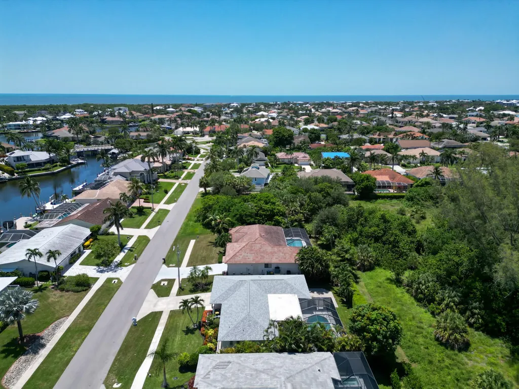 621 Diplomat Court Marco Island FL 34145